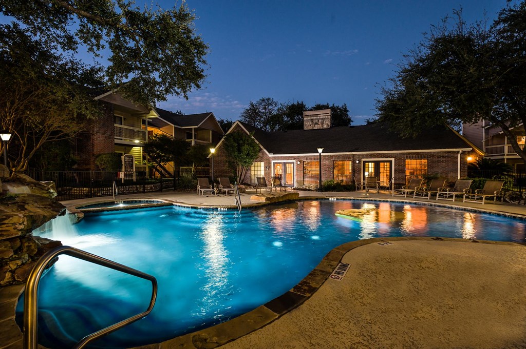 Fountainhead Apartments, 4400 Horizon Hill Blvd, San Antonio, TX RentCafe